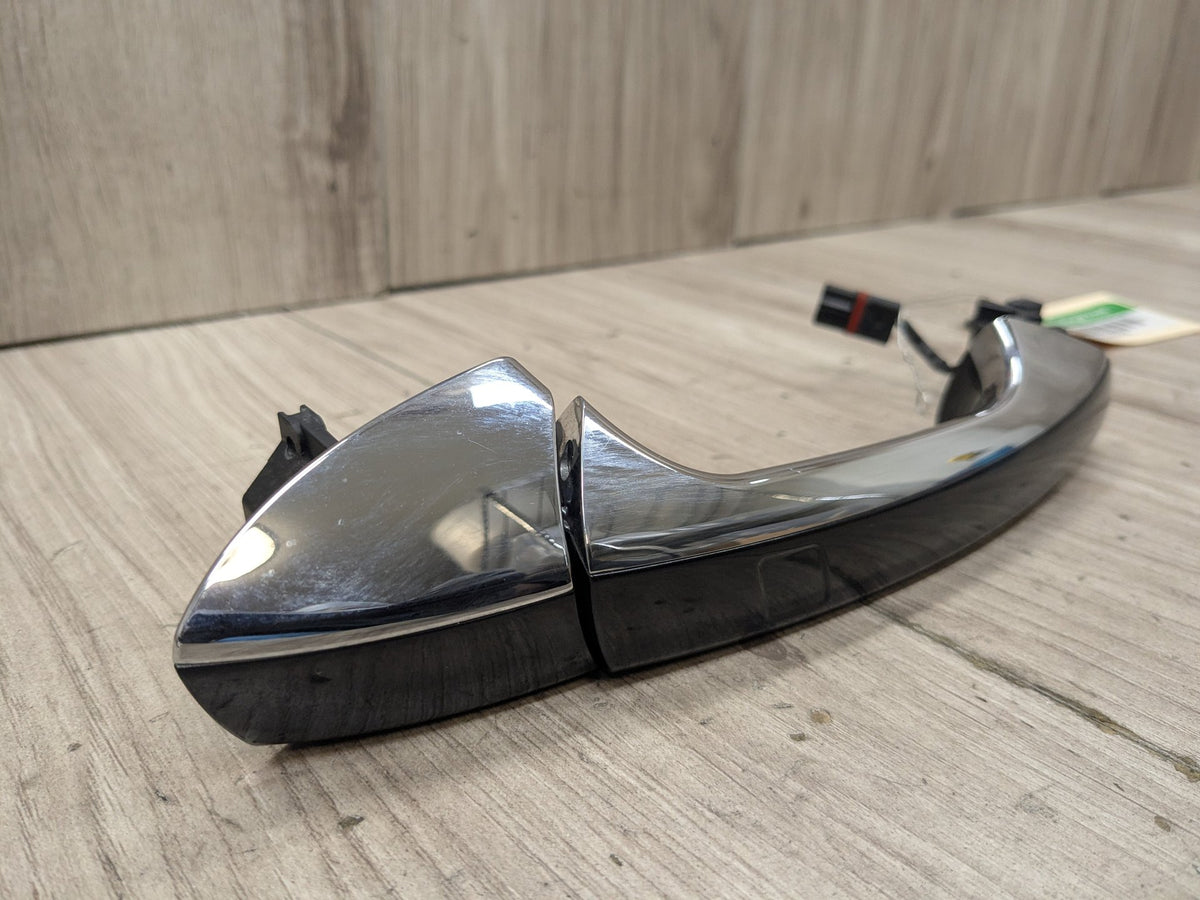OEM Mercedes W204 W207 W212 W218 Right Passenger Door Handle COMFORT ACCESS