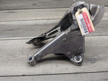 15-20 OEM BMW F80 F82 F83 M3 M4 S55 Engine Right Passenger Mount Bracket