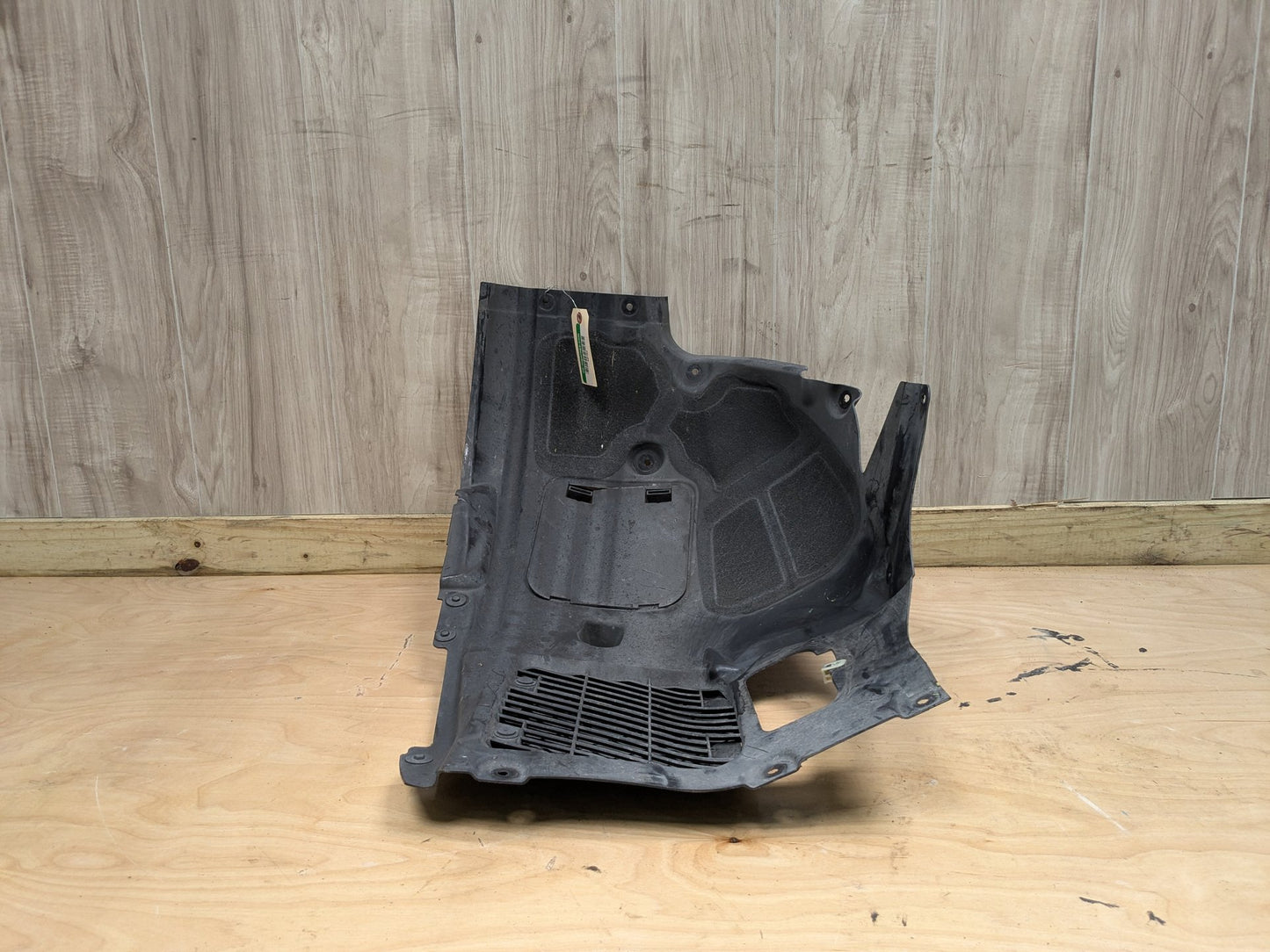 16-19 OEM BMW G11 G12 740 750 Front Left Driver Fender Liner Wheel Splash Shield