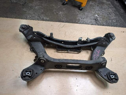 10-16 Mercedes A207 C207 W204 W207 W212 Rear Subframe Support Cradle Crossmember