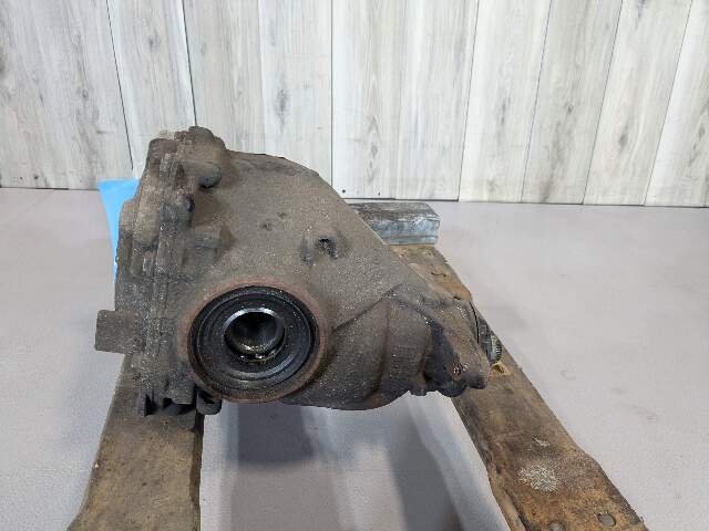 07-13 OEM BMW E70 X5 3.5d Rear Differential Axle Carrier 3.64 DIESEL M57