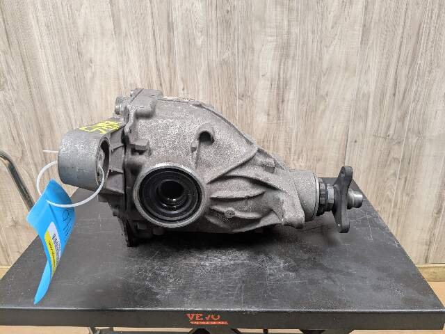 16-22 OEM BMW G11 G12 750 M760 G30* M550 N63 Rear Differential Axle Carrier 2.81