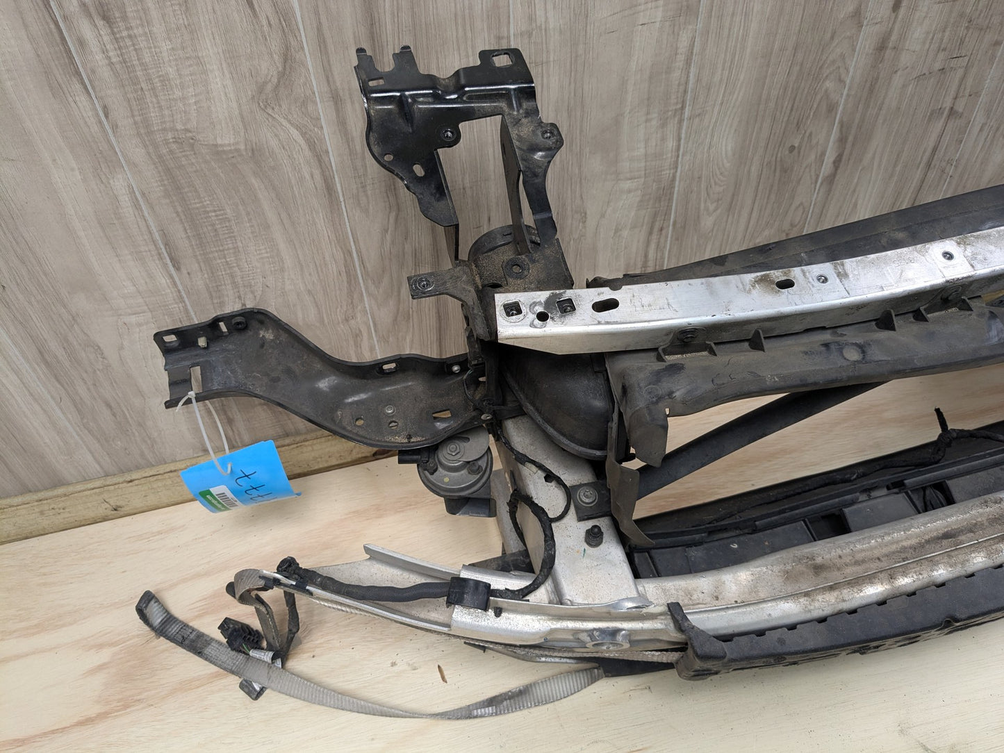 16-19 OEM BMW G11 G12 740 750 M SPORT Front Reinforcement Clip Radiator Support