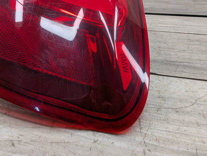 14-18 BMW OEM F15 F85 X5 X5M Rear Right Passenger Side Outer Stop Tail Light