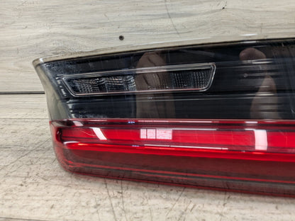 2021 BMW 330i G20 Rear Right Passenger Inner Tail Light 7495090 PRE-LCI OEM BMW G20 G80 330 M340 M3 Rear Right Passenger Inner Stop Tail Light OEM