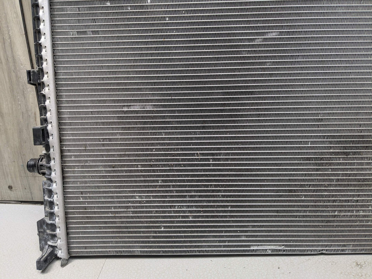 OEM BMW F97 F98 G01 G02 X3 X4 X3M X4M Cooling Coolant Auxiliary Radiator