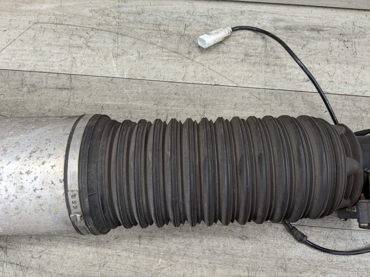09-12 OEM BMW F02 740 750 B7 REAR Left Driver Air Spring Strut Shock Absorber