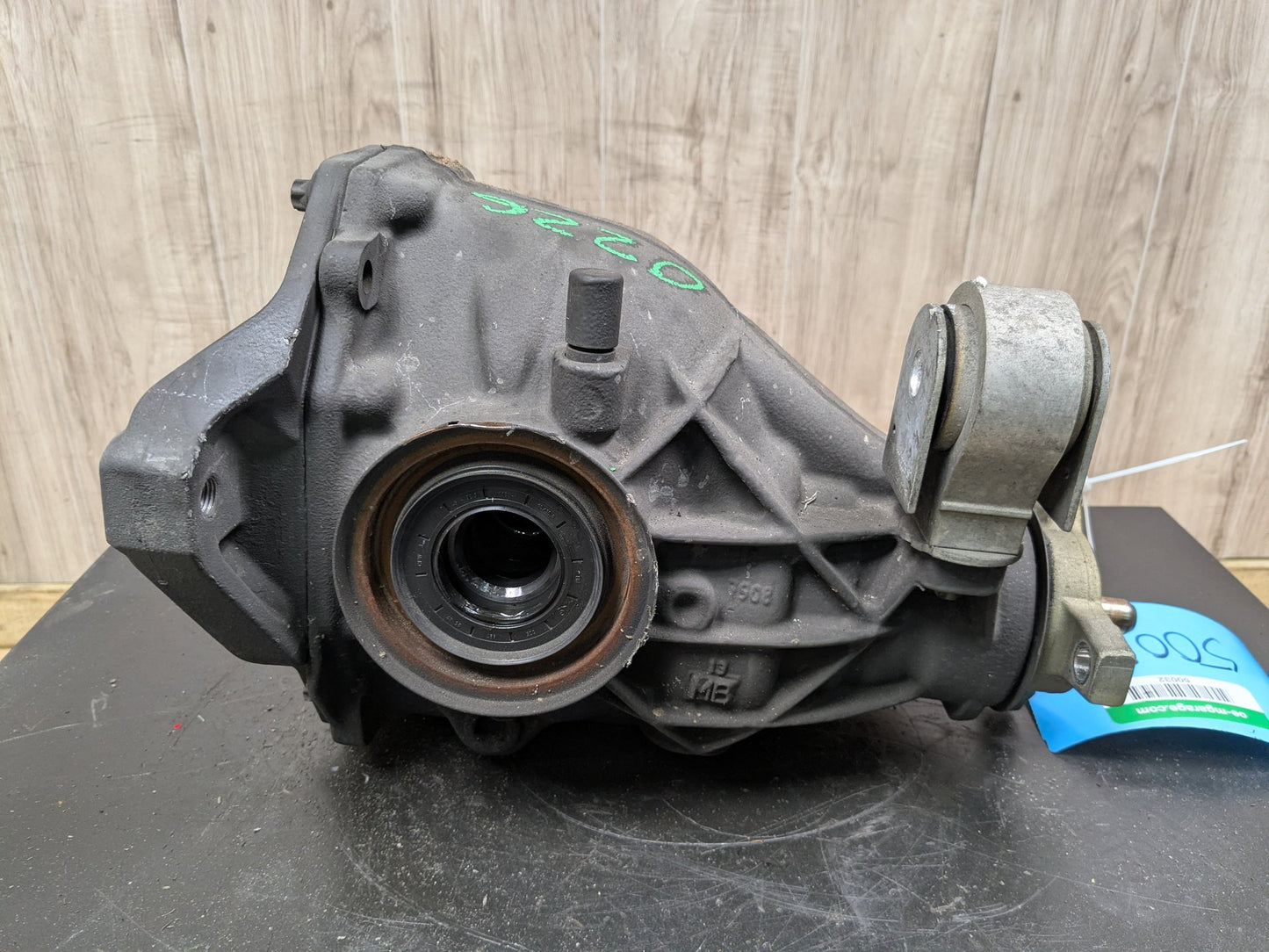2014 Mercedes-Benz E550 Rear Axle Carrier Differential 100461k 0