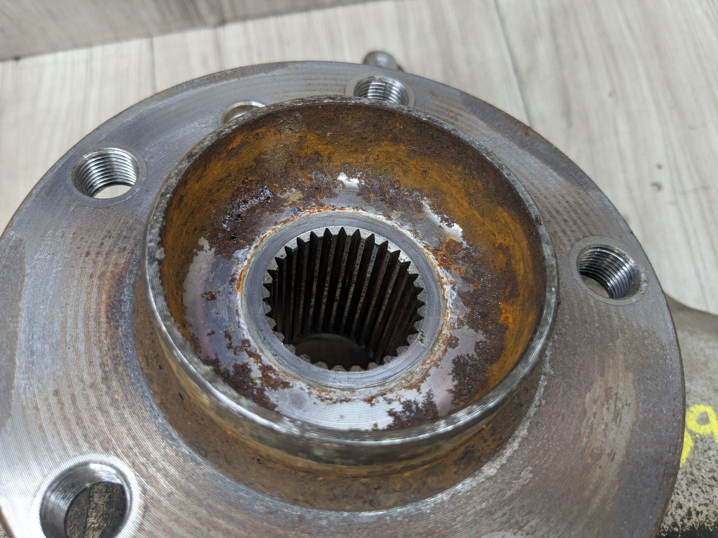 OEM BMW E70 F15 F16 X5 X6 Front Right Passenger Spindle Hub Knuckle Bearing