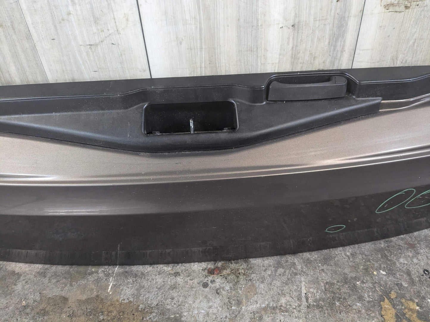 2011 BMW X5 E70 Rear Lower Liftgate Tailgate