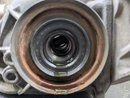 Mercedes W207 W212 W218 CLS550 E550 Rear Axle Differential Carrier 2.47 RWD 81k