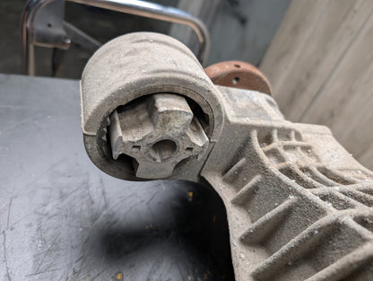 2017 Audi A4 Rear Axle Carrier Differential 161895k 0