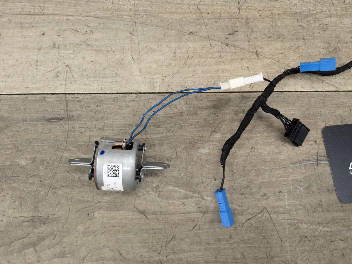 12-18 OEM BMW F30 Steering Wheel Control Unit Vibration Module Harness + Motor