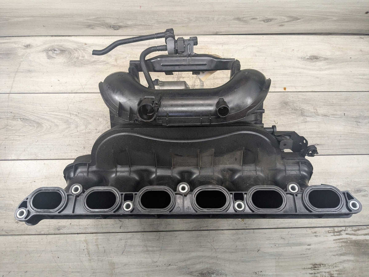 OEM BMW E70 E82 E88 E90 E92 E93 Engine N52 Intake Manifold w/ Throttle Body
