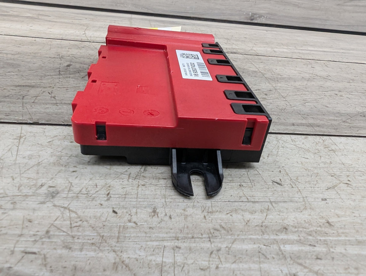 2017-2023 BMW M550i G30 Battery Positive Fuse Terminal 9353742 OEM BMW G11 G12 G14 G15 G16 G30 B+ Junction Terminal Power Relay Fuse Box OEM