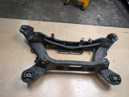 10-16 Mercedes A207 C207 W204 W207 W212 Rear Subframe Support Cradle Crossmember