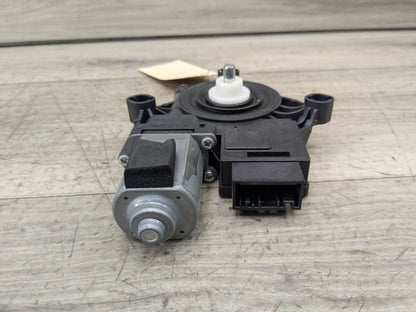 2021 BMW 330i G20 Front Right Passenger Door Window Glass Regulator Motor 8498860 OEM BMW G20 G80 330 M340 M3 FRONT Right Passenger Door Window Regulator Motor