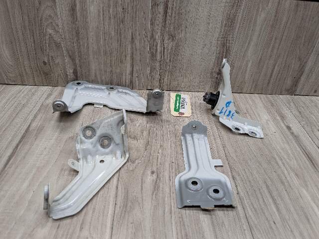 18-24 OEM BMW G01 G02 F97 F98 X3 X4 Left Driver Fender Wing Holder Bracket SET