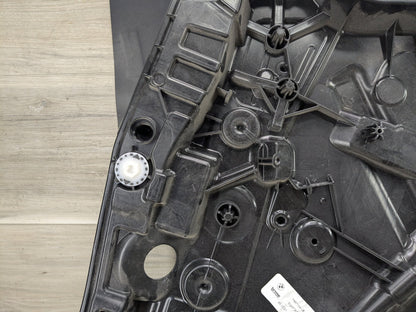 2021 BMW 330i G20 Front Right Passenger Door Window Glass Regulator Motor 7497104 OEM BMW G20 G80 330 M340 M3 FRONT Right Passenger Door Window Regulator Motor