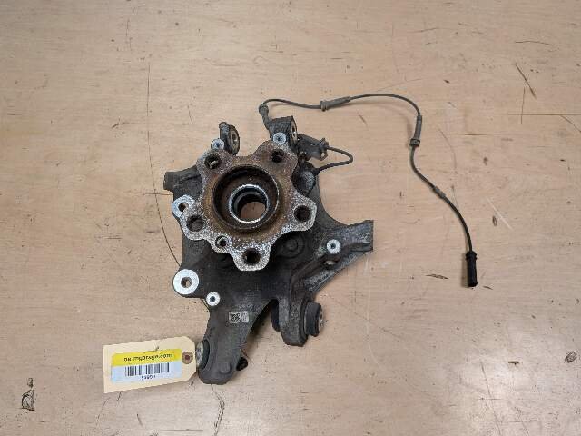 2016 - 2022 BMW 750i G12 Rear Left Driver Spindle Knuckle w/ Bearing 6861135 N63B44O2