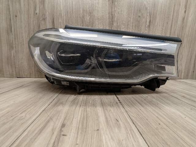 17-20 OEM BMW F90 G30 540 M550 M5 Right Passenger ICON LED Adaptive Headlight