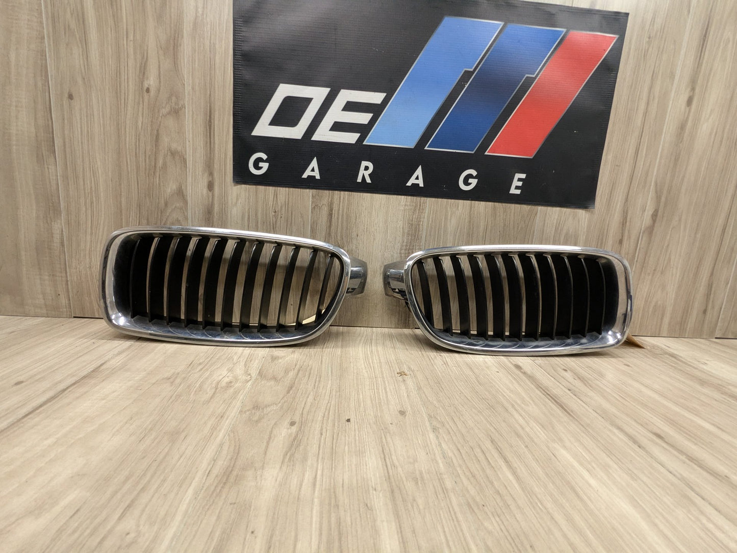 OEM BMW F30 F31 328 330 335 340 Front Left Right Upper Bumper Kidney Grilles SET