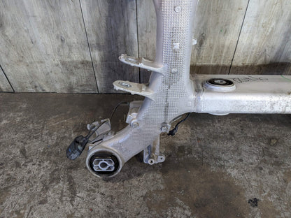 2020 BMW X5 G05 Rear Axle Support Crossmember Subframe 6894149 OEM BMW G05 G06 G07 X5 X6 X7 Rear Axle Subframe Suspension Carrier Crossmember OEM