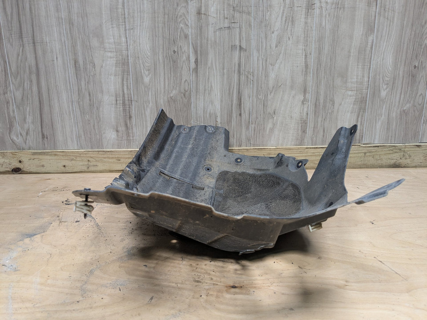 OEM BMW G30 530 540 M550 Left Driver Side Fender Liner Wheel Splash Shield