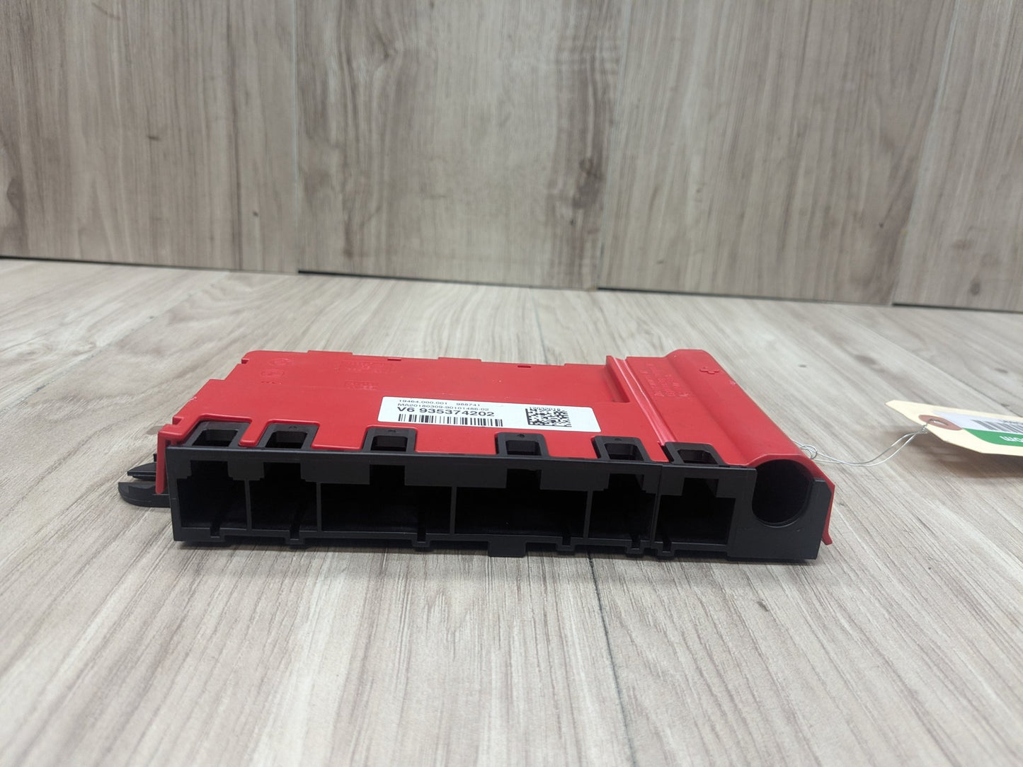 OEM BMW G11 G12 G14 G15 G16 G30 B+ Junction Terminal Power Relay Fuse Box