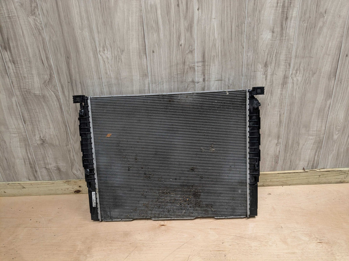 PRE-LCI OEM BMW G11 G12 750i 750iX G30 M550iX Auxiliary Coolant Radiator N63R
