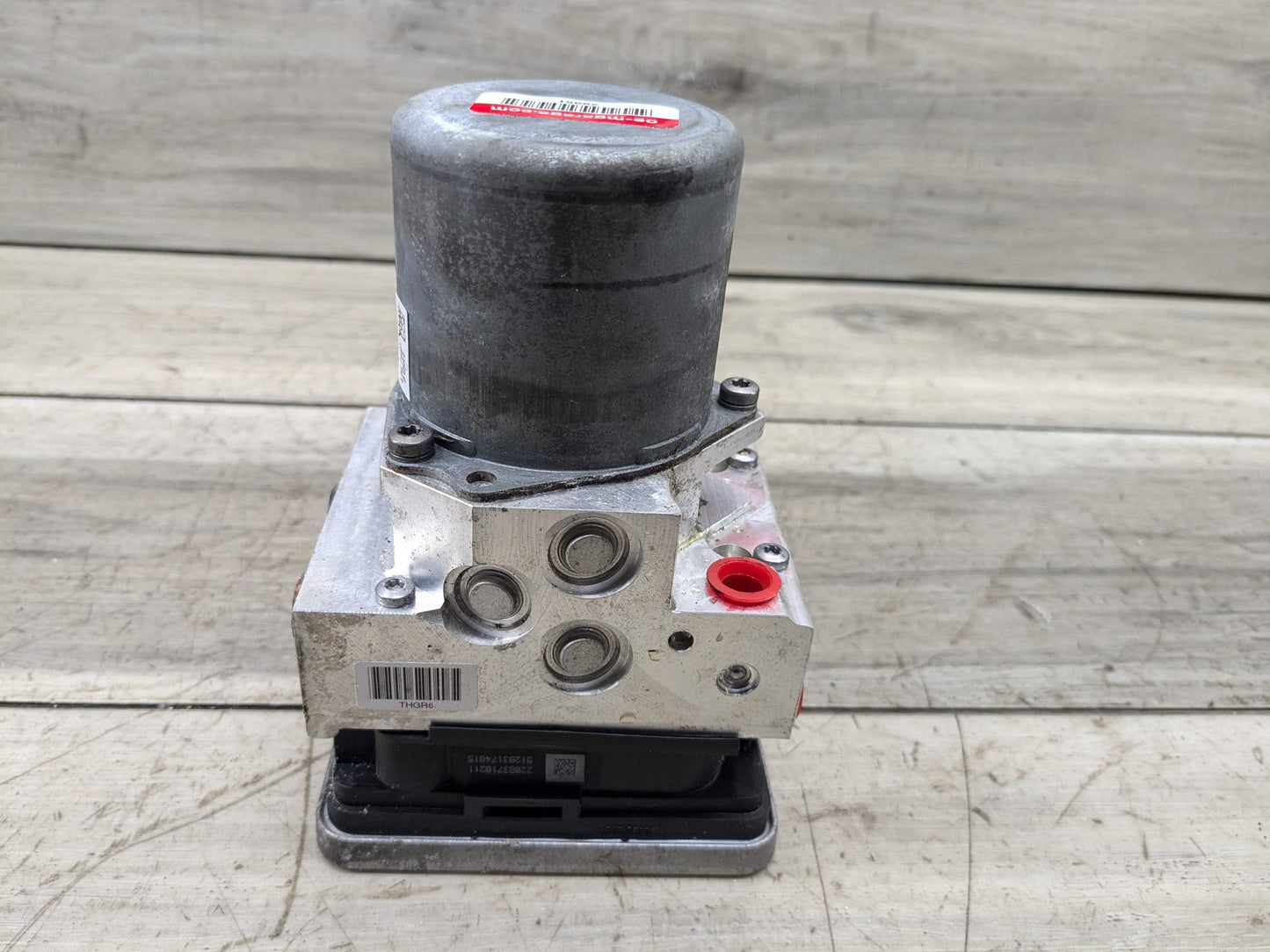 2016 BMW 750i G12 ABS Pump Module 6882933 16-19 OEM BMW G30 G32 G11 G12 750 DSC ABS Pump Computer Unit Anti Lock Brake