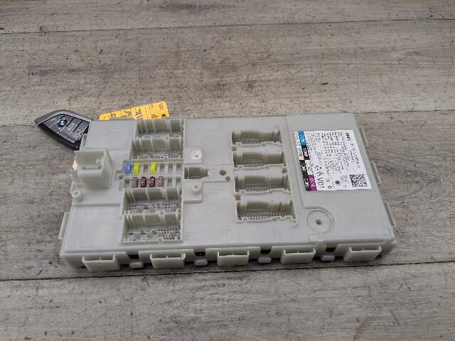 OEM BMW F90 F97 G01 G05 G12 G20 G30 X3 BDC Body Domain Control Module Unit + Key