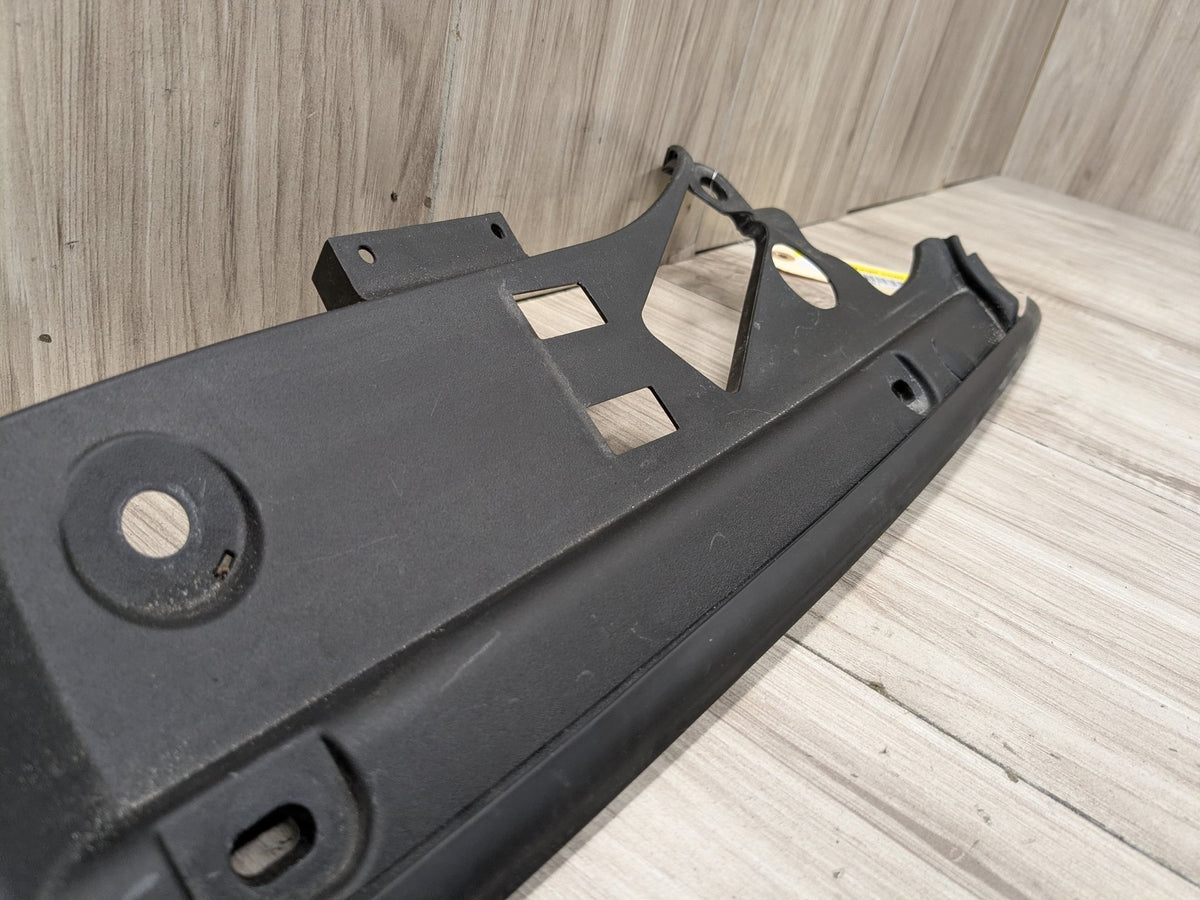 OEM BMW F90 M5 G30 530 540 M550 Front Right Engine Support Sealing Cover Trim
