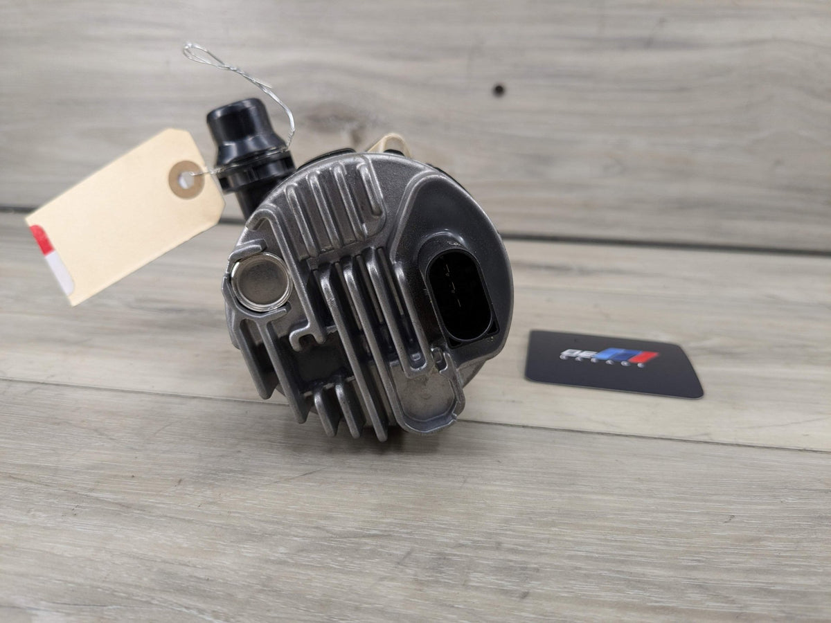 OEM BMW G01 G05 G20 G22 G23 G26 G30 Engine B58 Auxiliary Coolant Water Pump