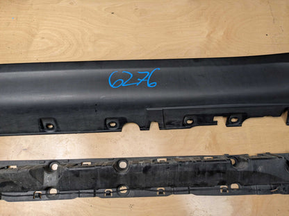 *14-18 OEM BMW F15 X5 Right Passenger Side Skirt Rocker Panel Molding w/ Bracket