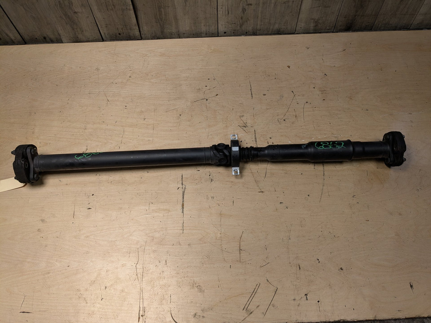 18-20 OEM BMW G30 M550 AWD Rear Drive Shaft Driveshaft Propeller
