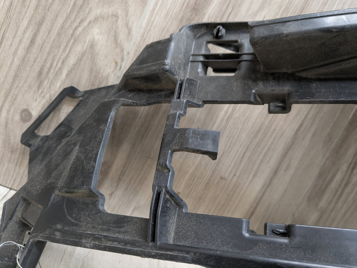2020 BMW X3 F97 - Front Left Bumper Mounting Bracket Side Support PN: 8065191