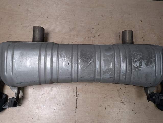 16-19 OEM BMW G11 G12 750i 750iX Engine N63R Rear Exhaust Pipe Muffler M SPORT
