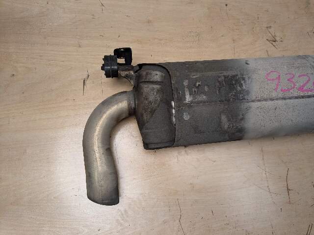 16-22 OEM BMW G12 740 Engine B58 Rear Dual Exhaust Pipe Muffler