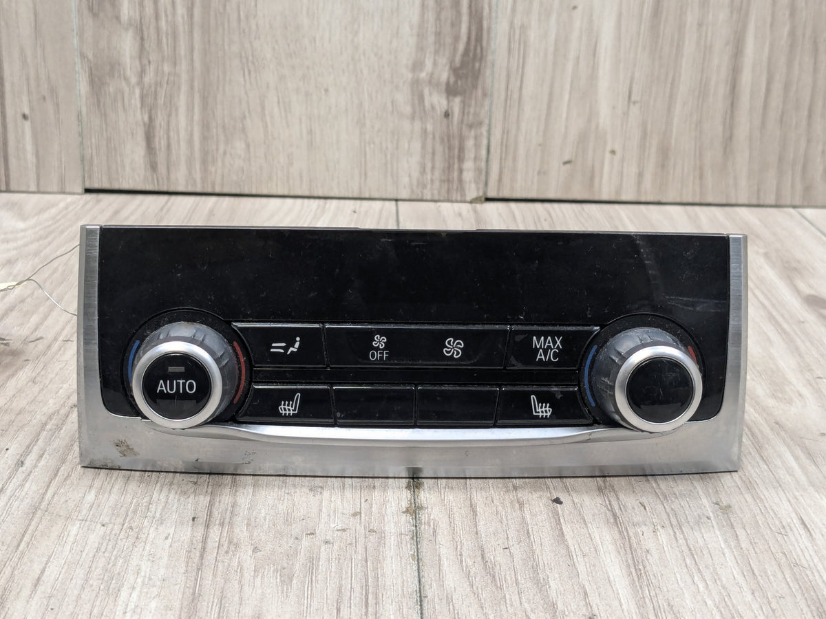 16-19 OEM BMW G11 G12 750 Rear AC Heater Climate Control Switch