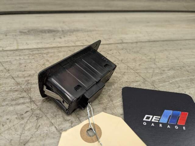 OEM BMW F02 F10 F15 F48 F90 G01 G20 G30 G80 X3 Rear Trunk Lid Center Lock Switch
