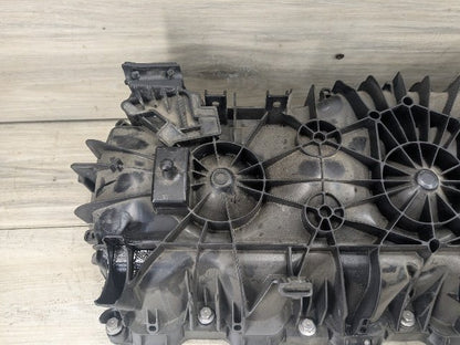 OEM BMW G01 G05 G12 G20 G42 G30 M340 M440 X3 Engine B58 Intake Manifold 8647977