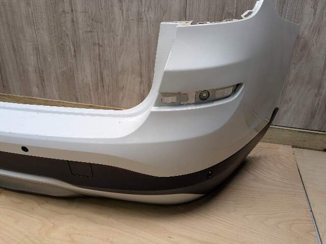 *11-17 OEM BMW F25 X3 28i 28iX 35iX Rear Bumper Cover w/ Diffuser White 300