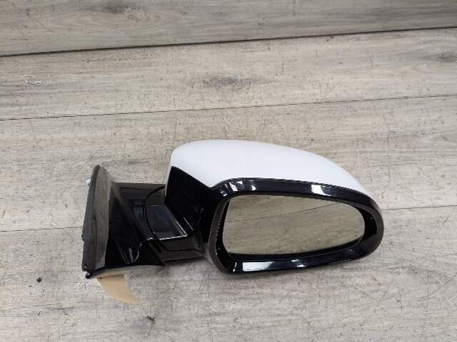 2014 - 2018 BMW X5 F15 Front Right Passenger Side Mirror Assembly 7364002 N55B30M0
