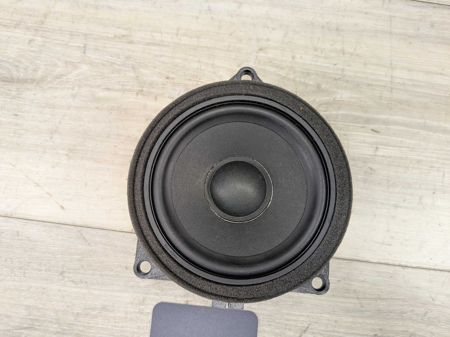Speaker 19-24 OEM BMW G05 G06 G07 X5 X6 X7 Top Hifi MID Range Loud Speaker