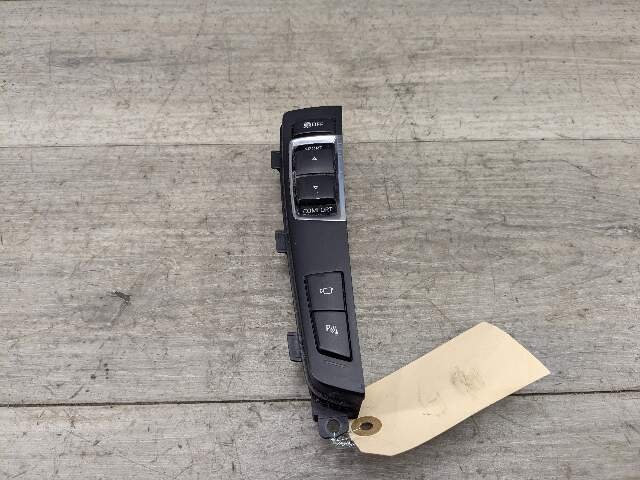 11-16 OEM BMW F10 Sport Parking Comfort Operating Unit Control Switch