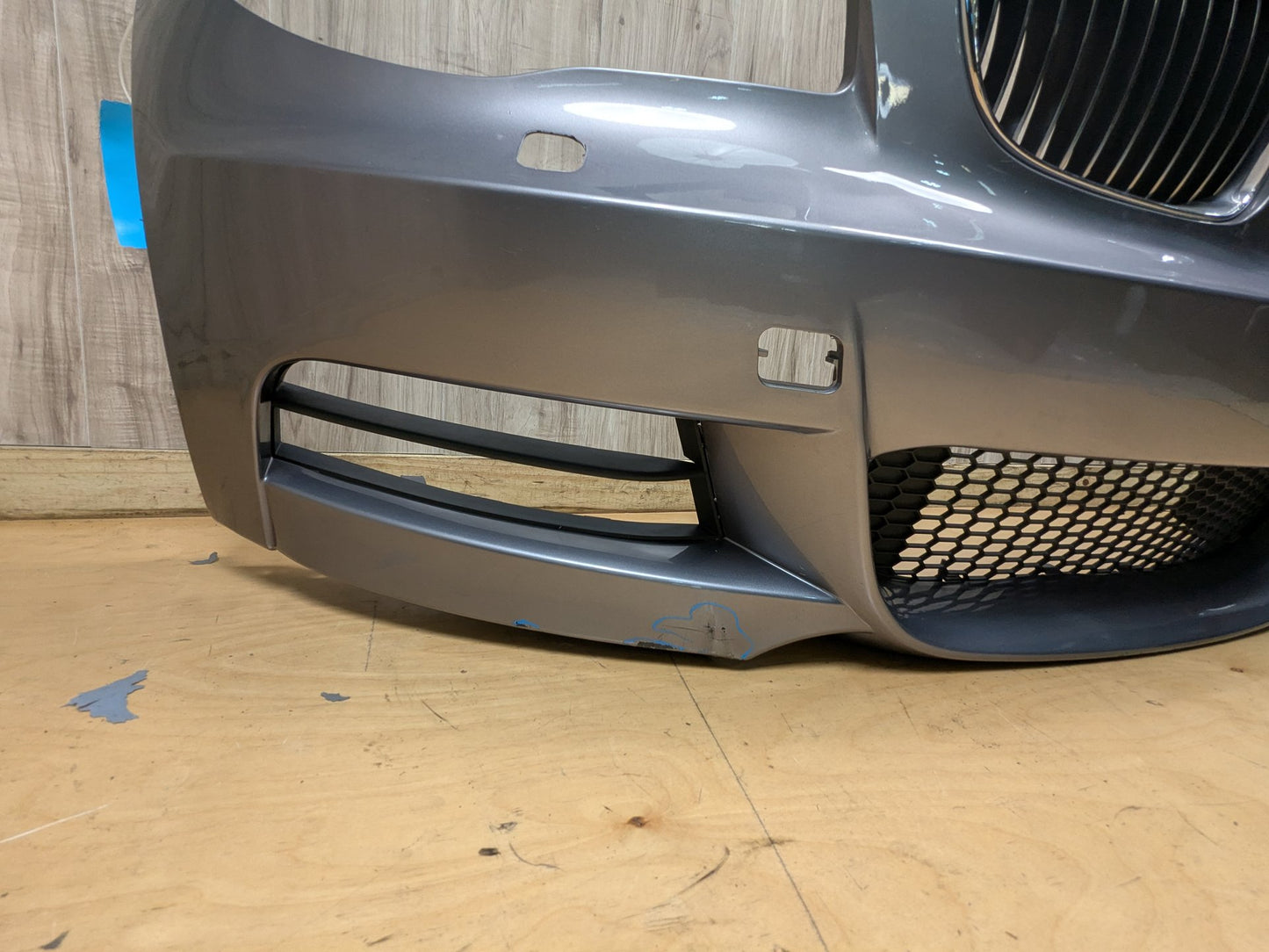 AFTERMARKET 08-13 BMW E82 E88 135 M SPORT Front Bumper Cover w/ Grilles Gray A52