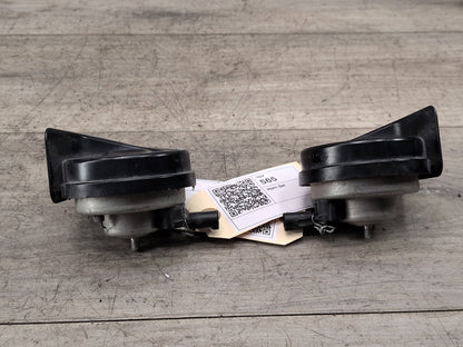 07-13 OEM BMW E90 E92 E93 335 High Low Pitch Tone Horn Signal SET