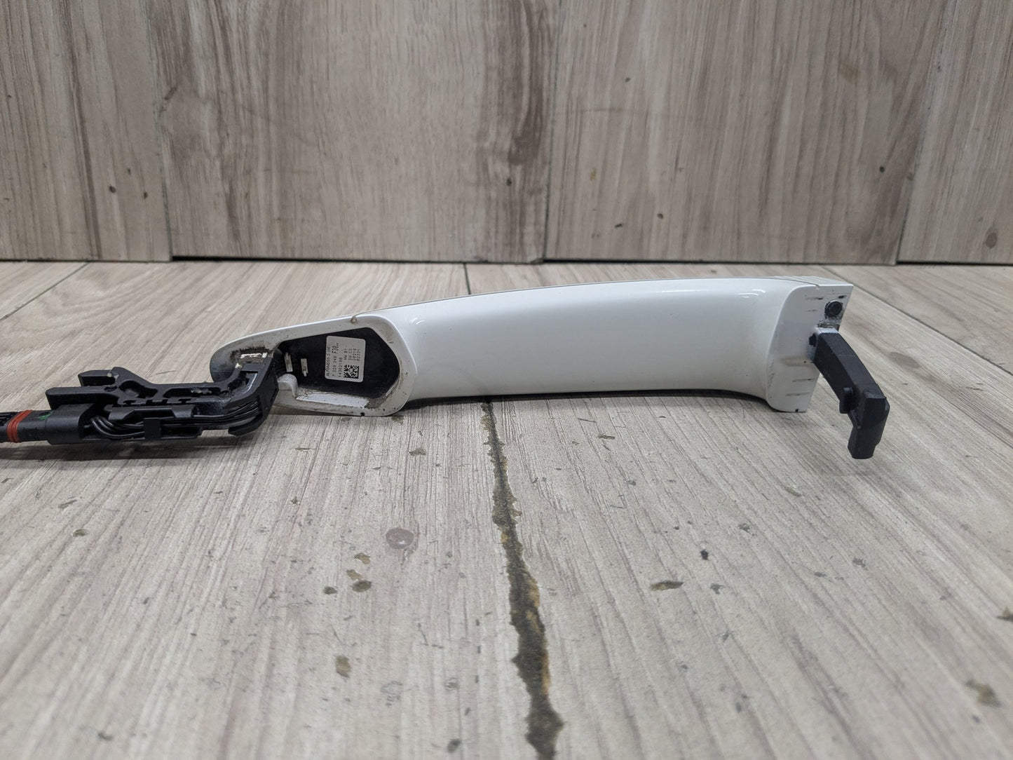 OEM BMW F23 F30 F32 F80 F82 M3 Right Passenger Door Handle COMFORT ACCESS White