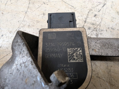 2016-2022 BMW 750i G12 Suspension Height Level Sensor 2959574